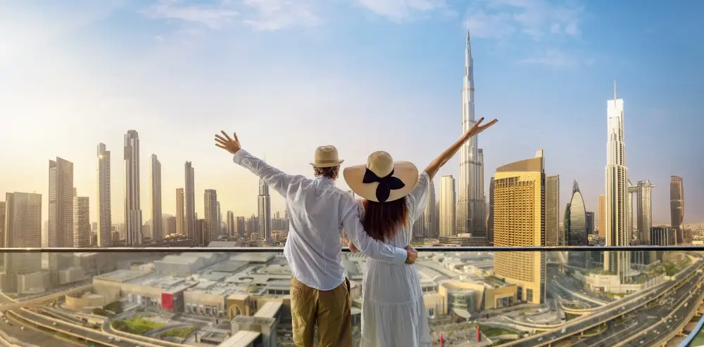 Pareja de Turismo en la Ciudad