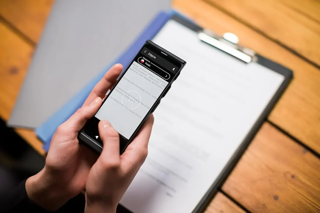 El funcionamiento del Traductor de Voz Vasco V4 es increiblemente sencillo y efectivo asegurando que podáis comunicaros en mas de 76 idiomas 🌍🌍diferentes y traducir de texto 📄, voz 🗣  e imágenes  📸 