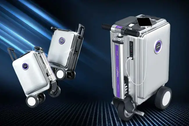  Maletas inteligentes en un aeropuerto saliendo de cinta transportadora ✈️🧳