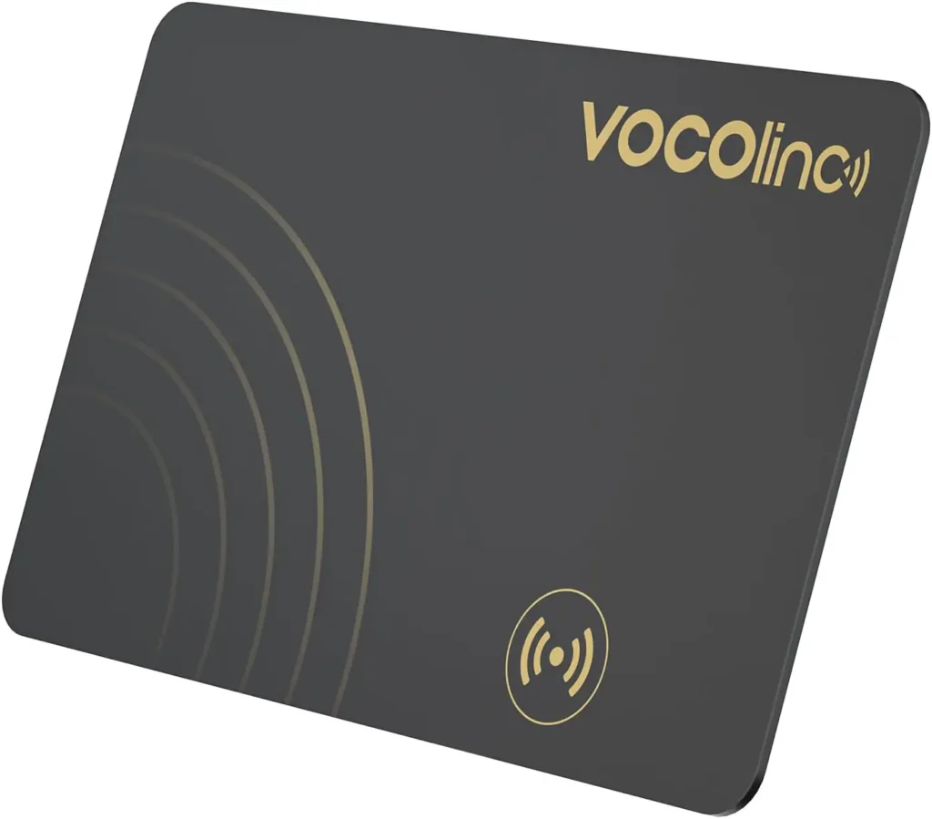 Localizador Bluetooth VOCOlinc Card: diseño ultrafino en color negro con acabado elegante, ideal para carteras y bolsos 🎒. Compatible con dispositivos Apple para una localización precisa 📍.